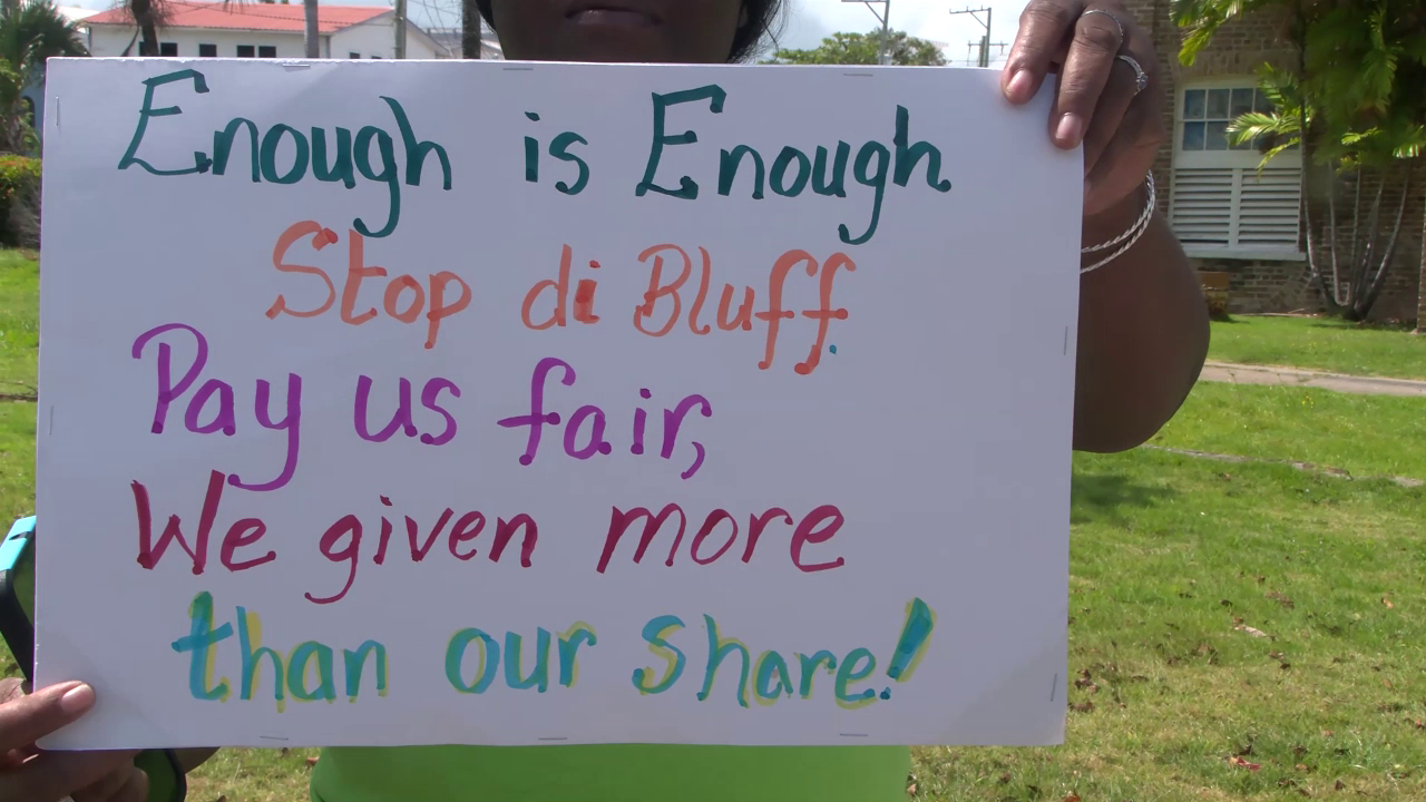 Unions Say Wage Bill Isn’t Their Problem: “We’re Not the Employers”