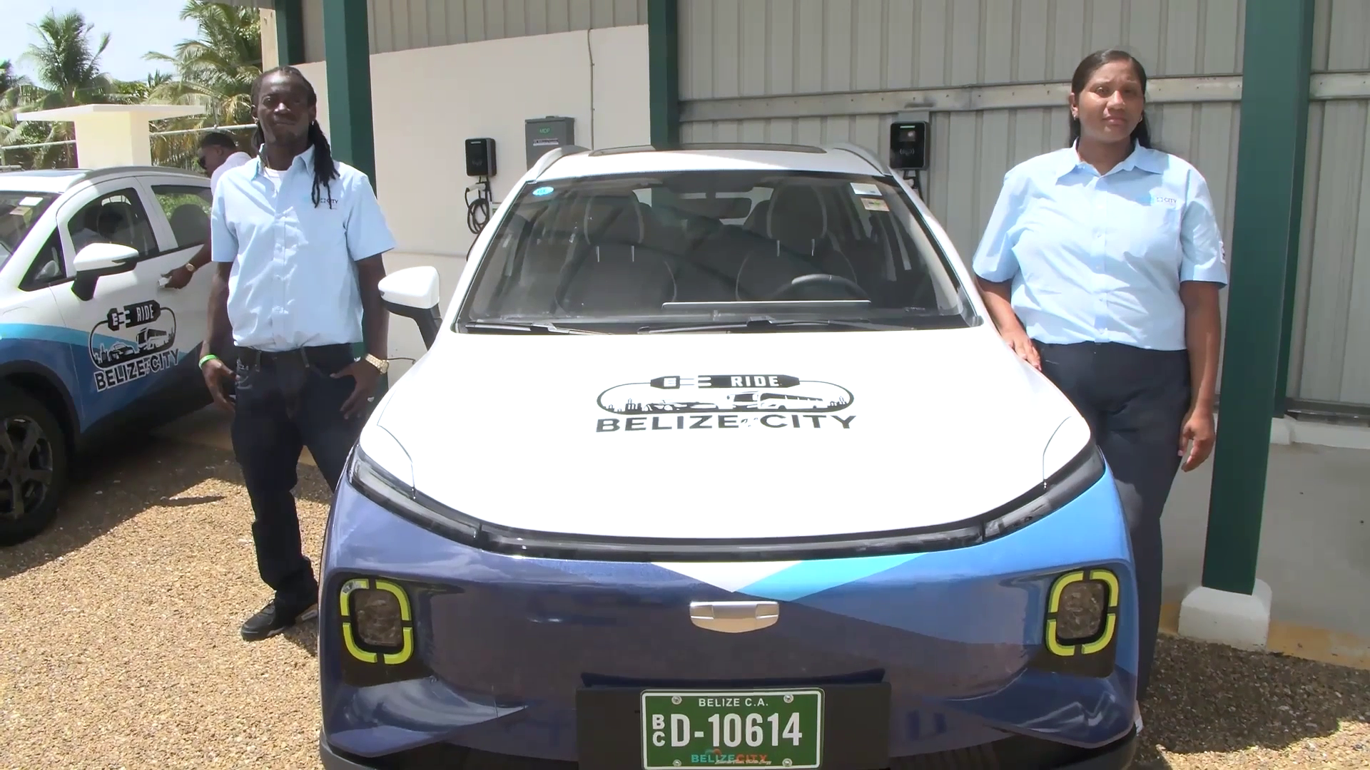 Tensión en el Volante: Taxis Eléctricos Generan Controversia en Belize City
